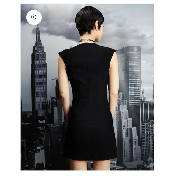 THE UPTOWN DRESS - Picture 2 of 6